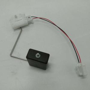 Hulix RX330 Camry HIACE HILUX COROLLA OEM83320用自動燃料タンクゲージオイルレベルセンサー