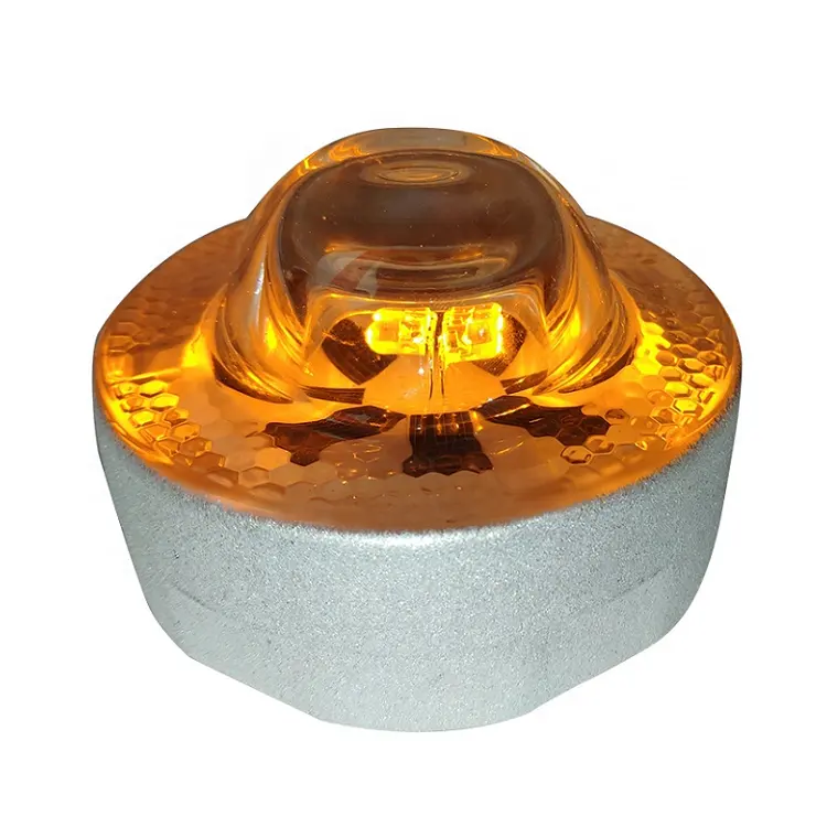 Lumière solaire de route imperméable à haute réflexion 360 degrés, marqueur de chaussée rond intégré en verre trempé Led, goujon de route solaire