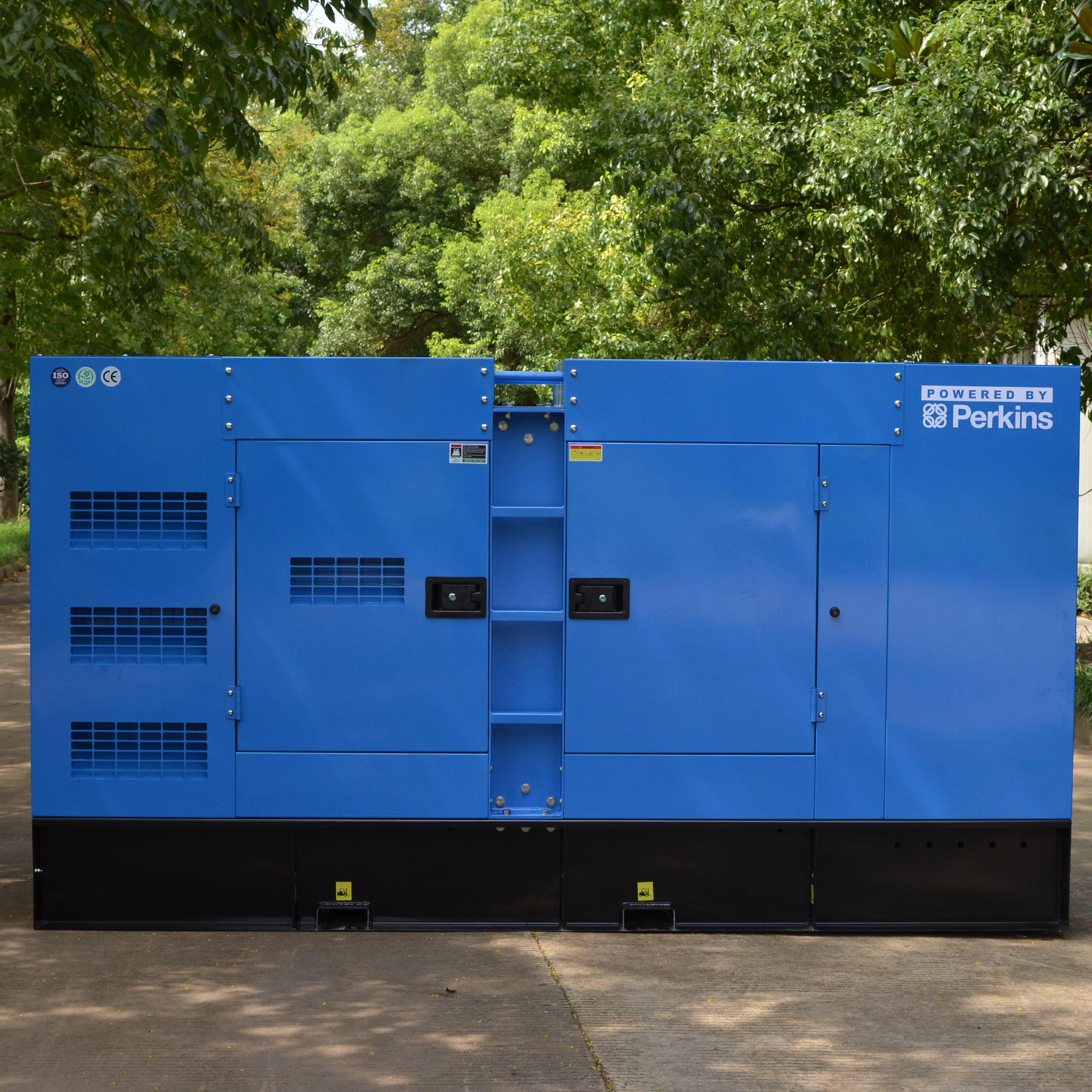 Soundproof 300KVA Generator With UK-Perkins 1506A-E88TAG5 50HZ Made in USA 240KW Generator Super Silent