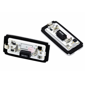 2ピース/セット車LEDナンバープレートライトOEM #51800482フィアット500 500C OEM NO.:51800482内蔵Canbusコントローラー - Product Image 5