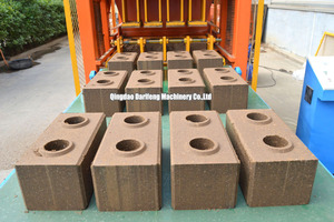 DF4-10 Hidráulica Press <span class=keywords><strong>Clay</strong></span> Brick Making <span class=keywords><strong>Machine</strong></span> Comprimido Earth <span class=keywords><strong>Block</strong></span> Brick Machinery Interblocking <span class=keywords><strong>Clay</strong></span> Brick Maker - Product Image 6