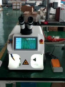 迷你珠宝激光焊接机，带CCD水冷100w 200w Yag点焊激光焊接机，用于结婚戒指修理