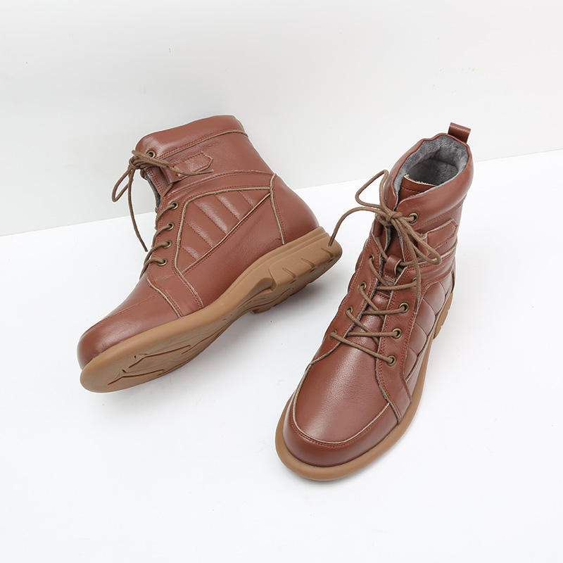 สีน้ำตาล