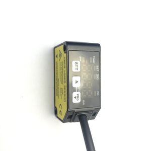 Factory wholesale analog <strong>displacement</strong> <strong>sensor</strong> LC-S100P laser distance <strong>sensor</strong> for HG-C1100 - Product Image 4