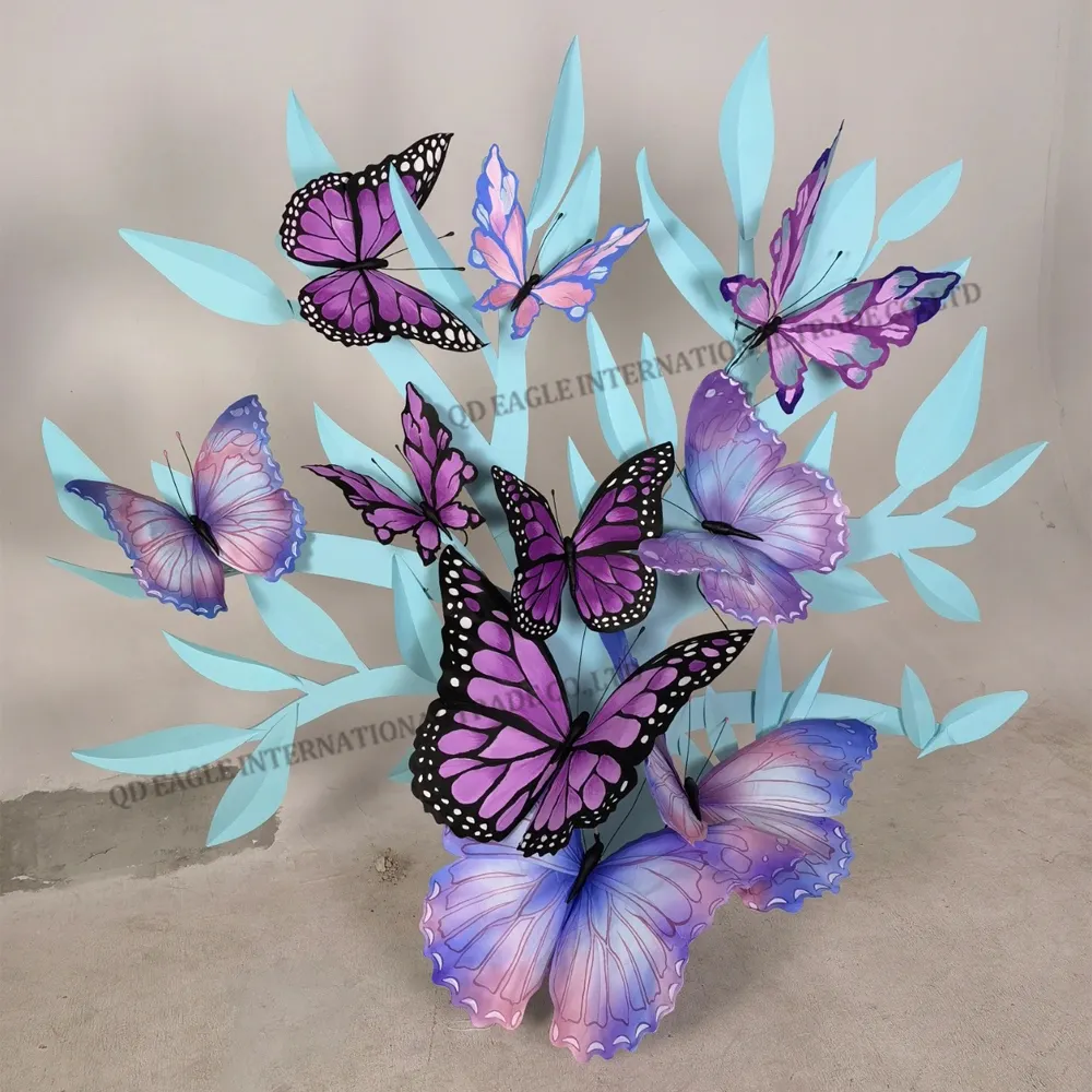 Papillons colorés peints à la main de haute qualité sans casse couleur de taille personnalisée pour la fête d'anniversaire en plein air