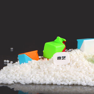 QIYI savaşçı S sihirli küp 3x3 çocuklar için eğitici oyuncaklar hız küp ile özelleştirilebilir Logo plastik kutu Fidget oyuncak - Product Image 5