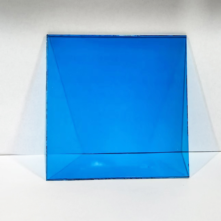 feuille de pc bleue