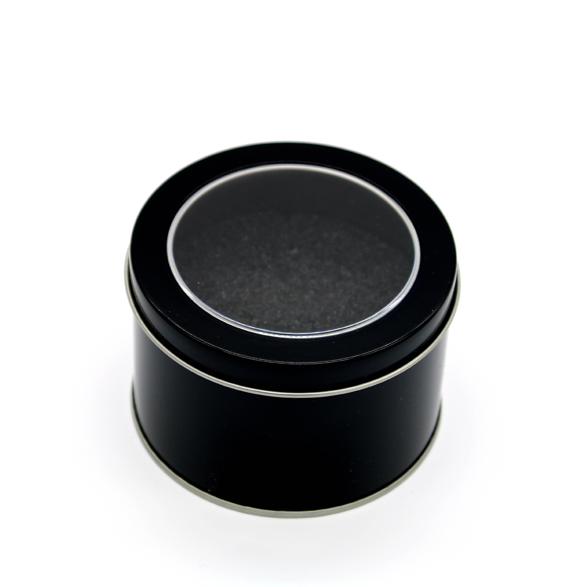 Boîte en fer noir