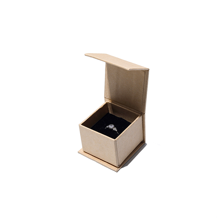 Ring box(5*5*4)
