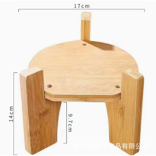 The three-legged circular plate has a diameter of 16 centimeters.