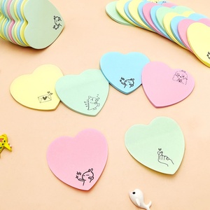 Tùy chỉnh chết cắt Kawaii Memo Pad cuốn sách dễ thương nghệ thuật giấy ghi chú dính với vật liệu tái chế Matt cán và dập nổi - Product Image 4