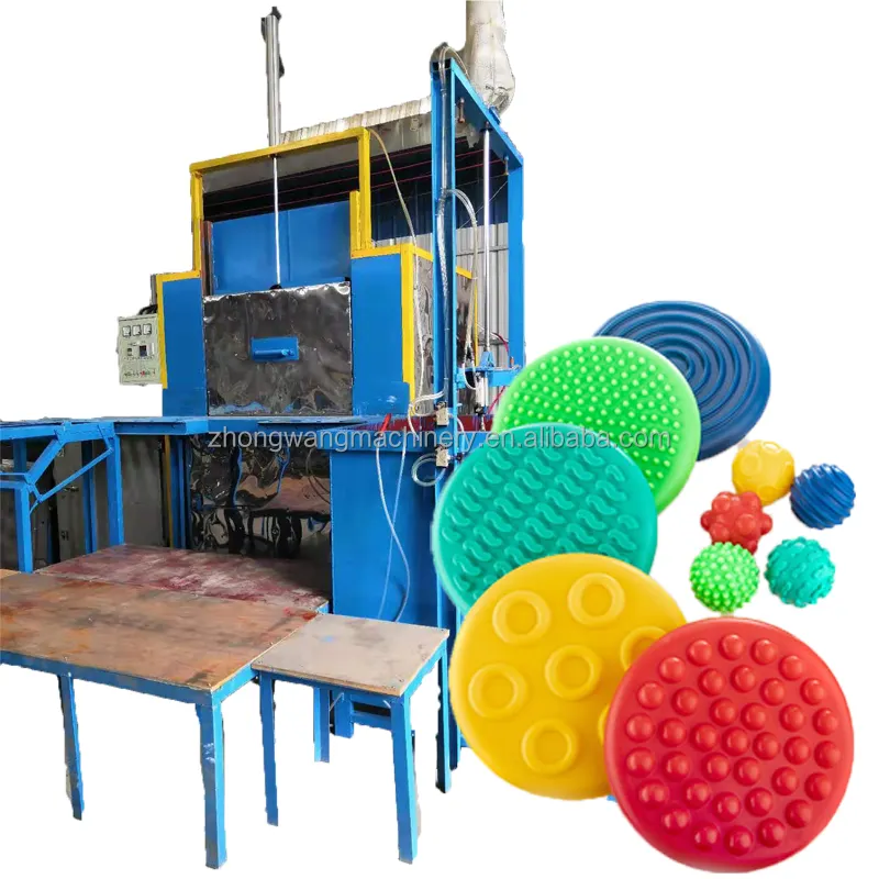 PVC צעצוע כדורגל ייצור קטן סיליקון גומי כדורגל כדור עיסוי דחיפה אווירית