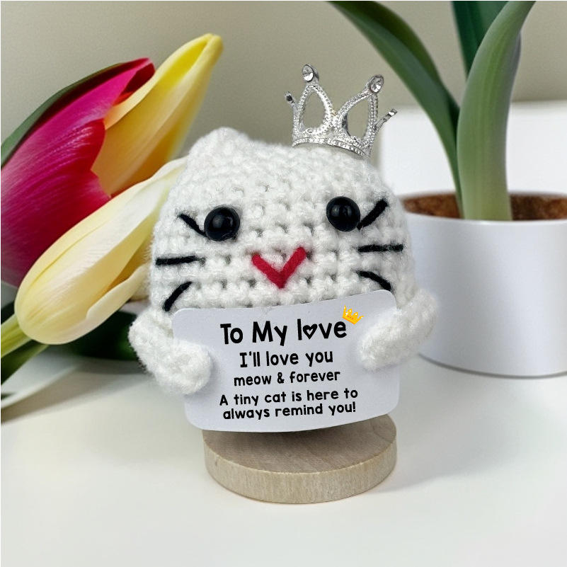 chat reine poupée en laine