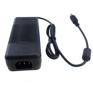 Entrada de fuente de alimentación barata 100-240V Salida 15V Skyrc 15V 4a Adaptador de CA 60W 15v4a Adaptadores de fuente de alimentación Ac Dc con CCC CQC