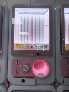 WANGER BAO Gashapon Maschinen quelle Fabrik Zoll Gacha Kapsel Münz betriebener Spielzeug automat Gachapon Twisted Eggs 60-100mm