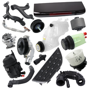 Wholesale Price Coolant Expansion Tank for AUDI A4 Benz Class W463 X164 W220 C215 C197 Seat BMW X3 X5 17137601948 <strong>1645000049</strong>
