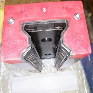 Enrutador CNC Schneeberger, bloque de corredor de guía lineal de baja precarga, 12, 12, 12, 12, 12, 30, 30 - Product Image 1