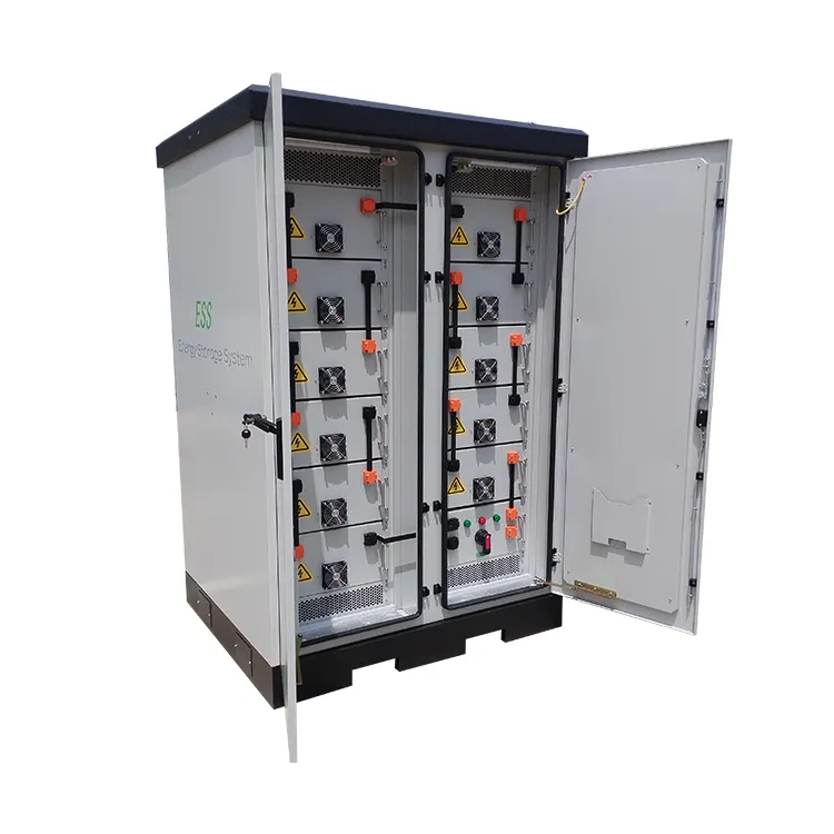 100KW IP55แบบครบวงจรตู้แบตเตอรี่ LiFePO4ระบายความร้อนด้วยของเหลว215KWh ระบบจัดเก็บพลังงานสำหรับการค้าและอุตสาหกรรม