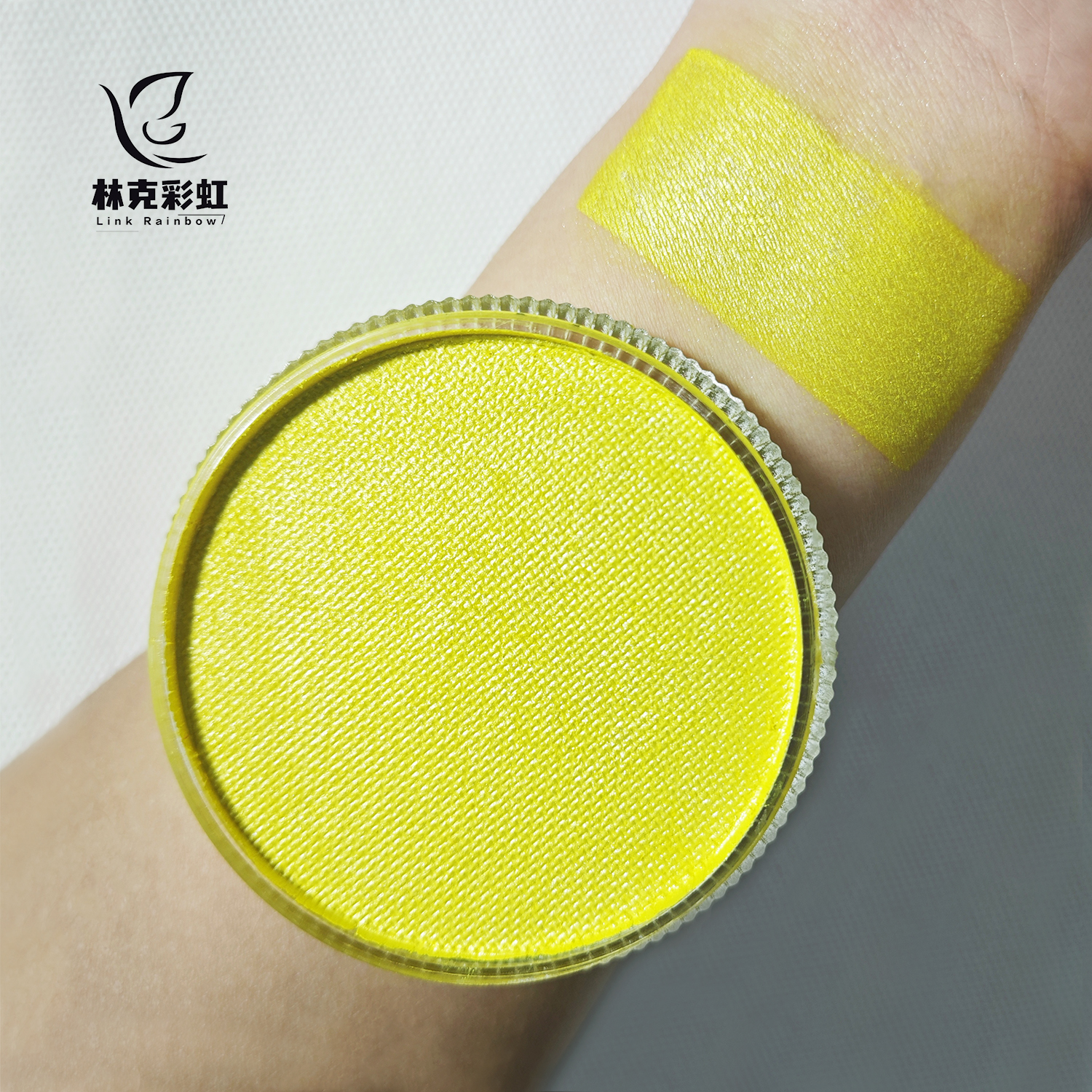 Pearl Yellow