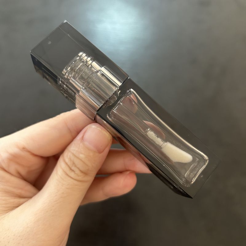 Tube noir transparent de 10 ml