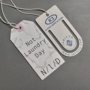 YH-Luxury <strong>Custom</strong> Hang Tags With Logo Design and Printing Fashion Garment Paper Hang Tag Embossed Clothing Swing Tag With <strong>String</strong> - Product Image 5