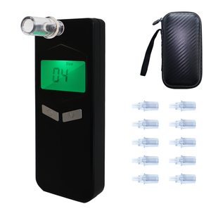Detector de alcohol de resultado rápido con diseño ligero y controles básicos - Product Image 1