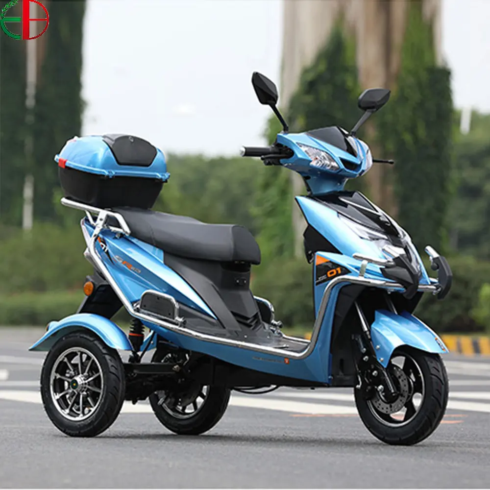 Scoter รถสามล้อไฟฟ้าผู้ใหญ่2000W รถจักรยานยนต์ไฟฟ้าสกู๊ตเตอร์ทางไกล