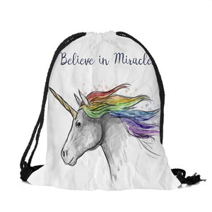 Venta al por mayor mochila con cordón impreso completo para niñas patrón de impresión 3D personalizado unicornio bolsa con cordón para estudiantes de primaria - Product Image 3