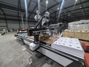 LU DIAO 1325 ATC-Schneide maschine Automatisches Be-und Entladen der ATC-CNC-Fräsmaschine mit Sägeblatt - Product Image 5