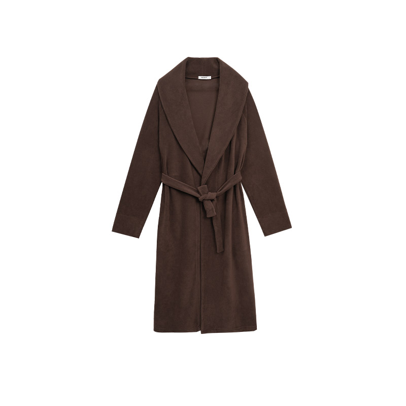 สีน้ำตาล