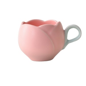 ถ้วยกาแฟดอกทิวลิปเซรามิกที่ละเอียดอ่อนและสวยงาม - Product Image 1