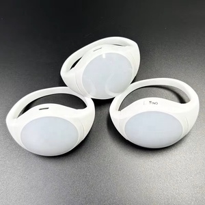 Elastisches Armband drahtlose dmx Sender Empfänger benutzer definierte blinkende LED Armbänder Fernbedienung Party LED Armband Steuerung dmx