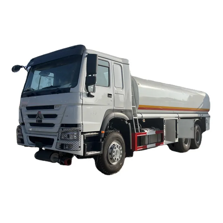 Sinotruck燃料タンクトラック20000L容量howo燃料タンクミニオイル燃料トラック