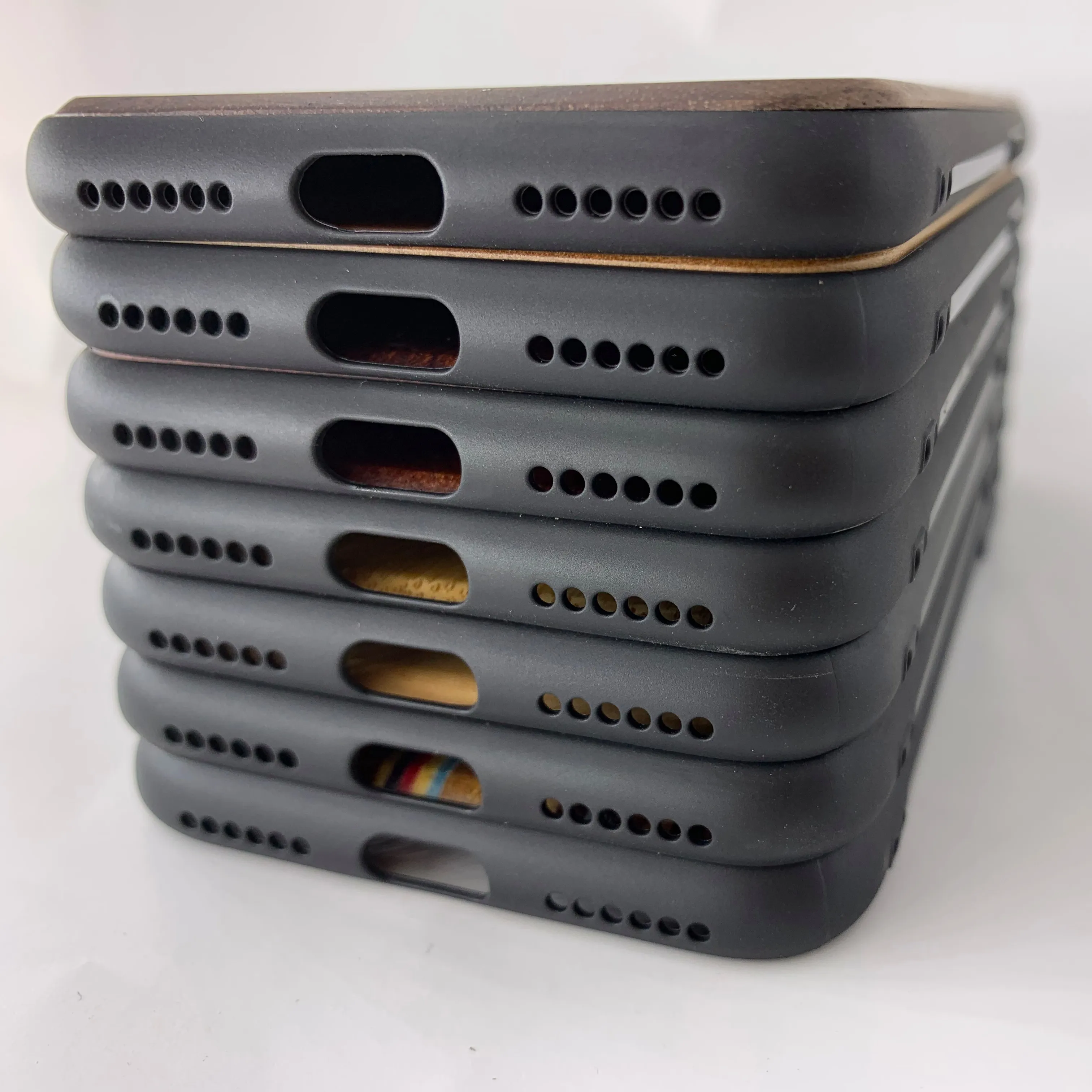 Tpu Rainbowไม้สำหรับiPhone 7และ8กรณีไม้ธรรมชาติกรณีสเก็ตบอร์ดPhonecase