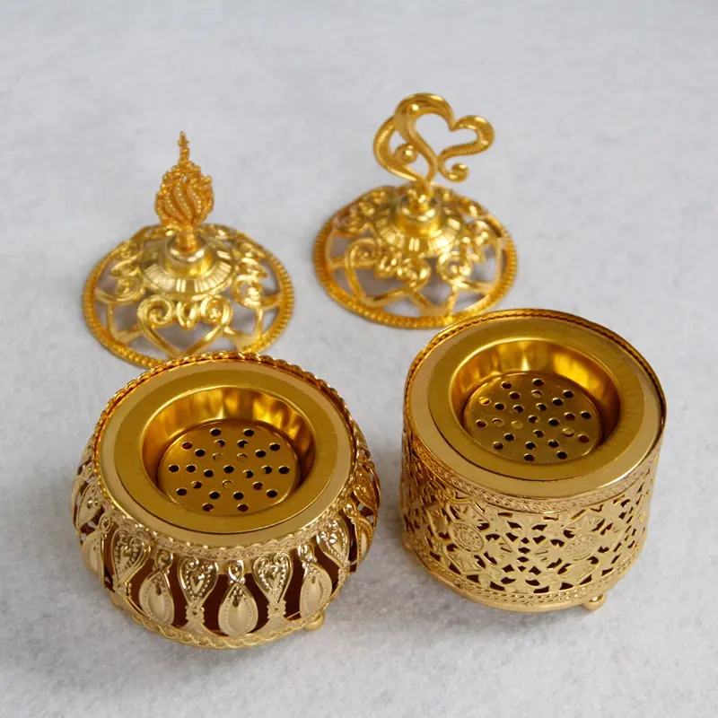 Bruciatore di incenso portatile arabo del medio oriente bruciatore di incenso in metallo dorato decorazione del Desktop camera da letto Buddha