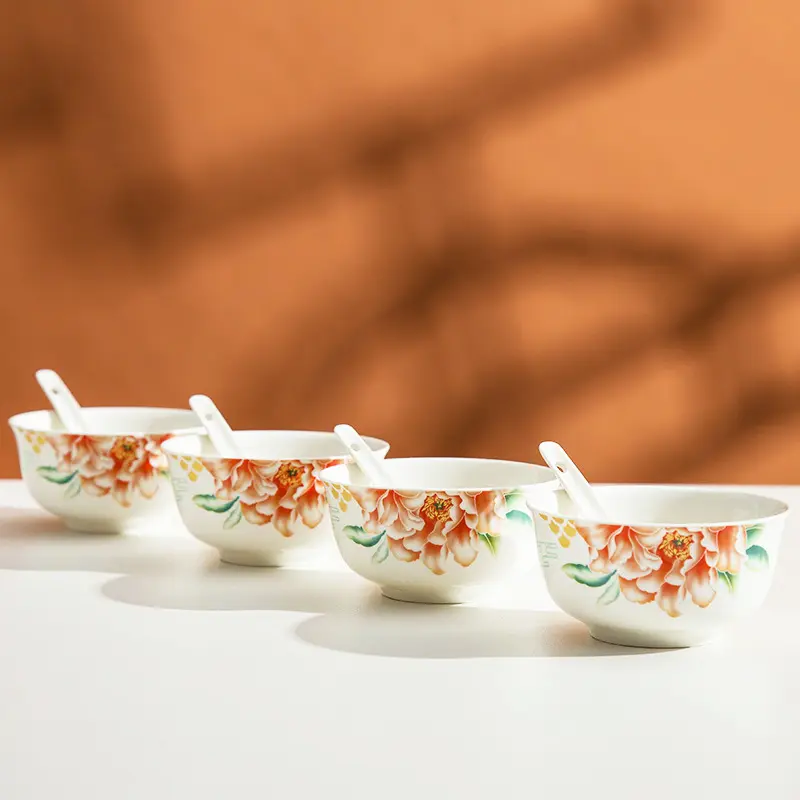 Groothandel Op Maat Gemaakt Luxe Tafelgerei Bone China Servies Porseleinen Dinersets