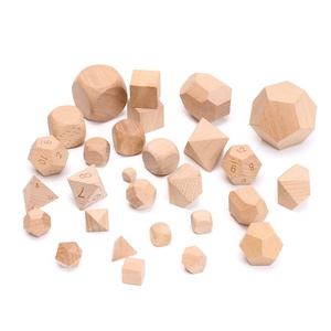 Commande en gros de dés polyédriques en bois naturel D4 D6 D8 D10 D12 D20 pour RPG Tabletop DND Logo personnalisé gravure disponible - Product Image 5