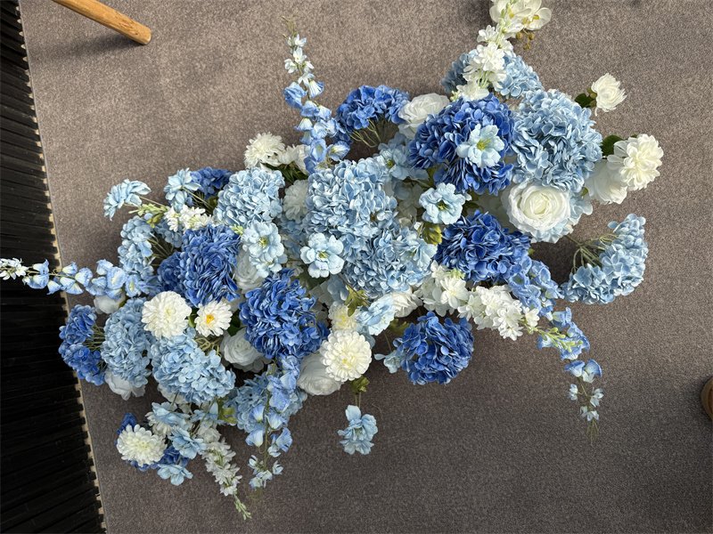 100cm flower runner blue