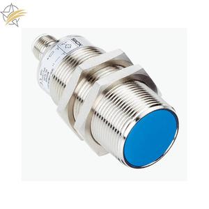 El sensor de proximidad inductivo es accionado por SICK en un momento dado. - Product Image 1