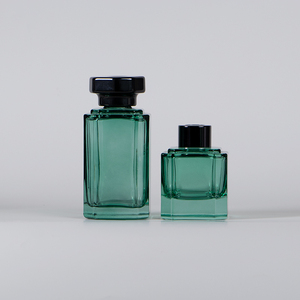 <strong>100</strong> <strong>ml</strong> square Shaped Decorative Glass Bottle for Aroma Reed Diffuser with <strong>Box</strong> Low Moq - Product Image 2