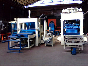 QT8-15 pavimento de enclavamiento de hormigón máquina de ladrillo QT8-15 hidráulica automática de la fabricación de bloques de pavimentación máquina de 950x900mm 7500 15s 3-5 - Product Image 5
