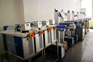 High Speed Online Flying CO2 Laser Marking Machine for <strong>Coding</strong> Date on Bottle 20w 30w Fiber Laser Printer - Product Image 5