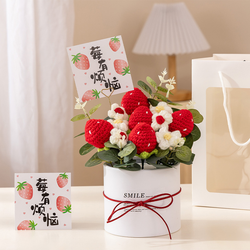 Sac cadeau fraise + lampe + carte de vœux