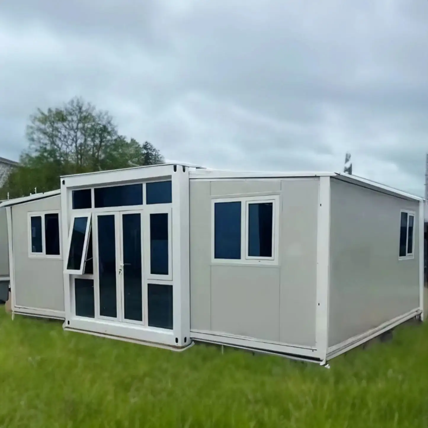 Giantsmade Low Cost Extendable Container House Kit House Prefabricated Shipping Small Wooden Modular House