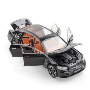 1:24 ölçekli araba modelleri Benz E300L ses ve ışık geri çekme ile metal model araba oyuncaklar süslemeleri Modelo del collect toplamak - Product Image 5