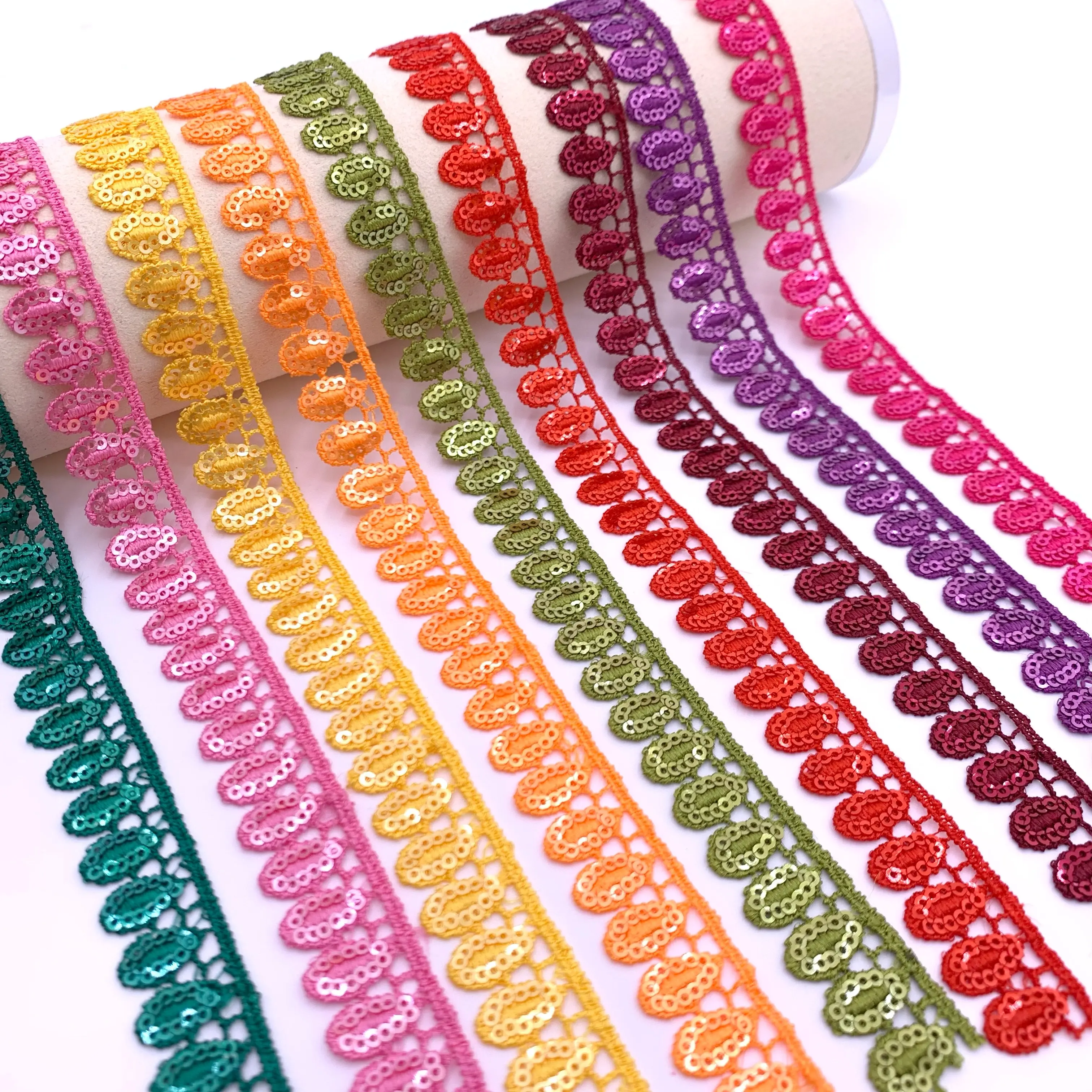 Factory Manufacturer Free Samples African Shiny Lace Embroidery Multicolor Sequined Lace Fabric Trim For Wedding Party Dress