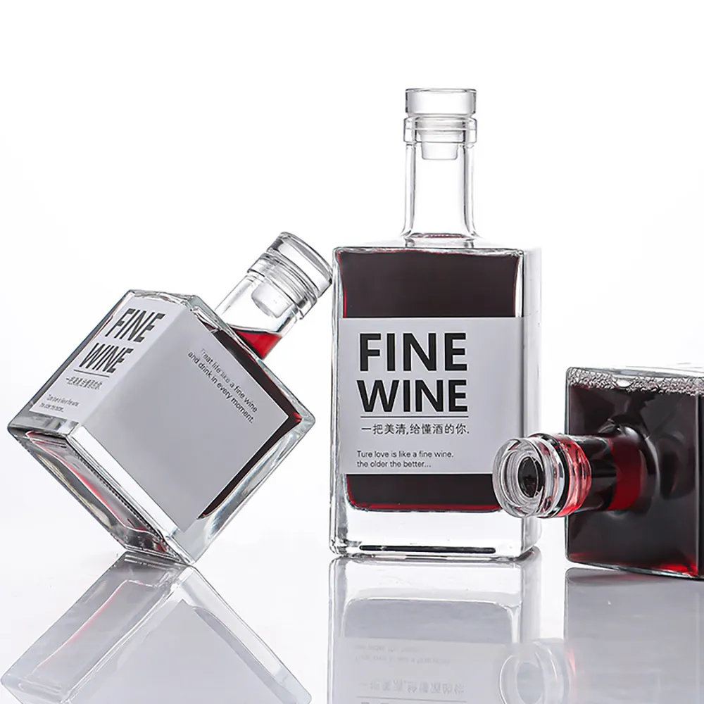 Custom Clear Square 500ml 750ml Wine Vodka Glass Bottle for Liquor Empty Gin Whiskey Spirit Bottles with Glass Cap