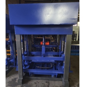 Máquina de bloques de motor de hormigón, máquina semiautomática de fabricación de ladrillos, máquina de bloques de motor de Sudáfrica - Product Image 2