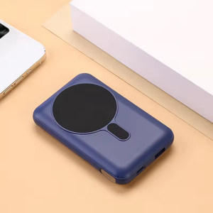 流行定制22.5W 10000毫安时便携式电源组，带数字显示磁性无线充电类型C电源组 - Product Image 4