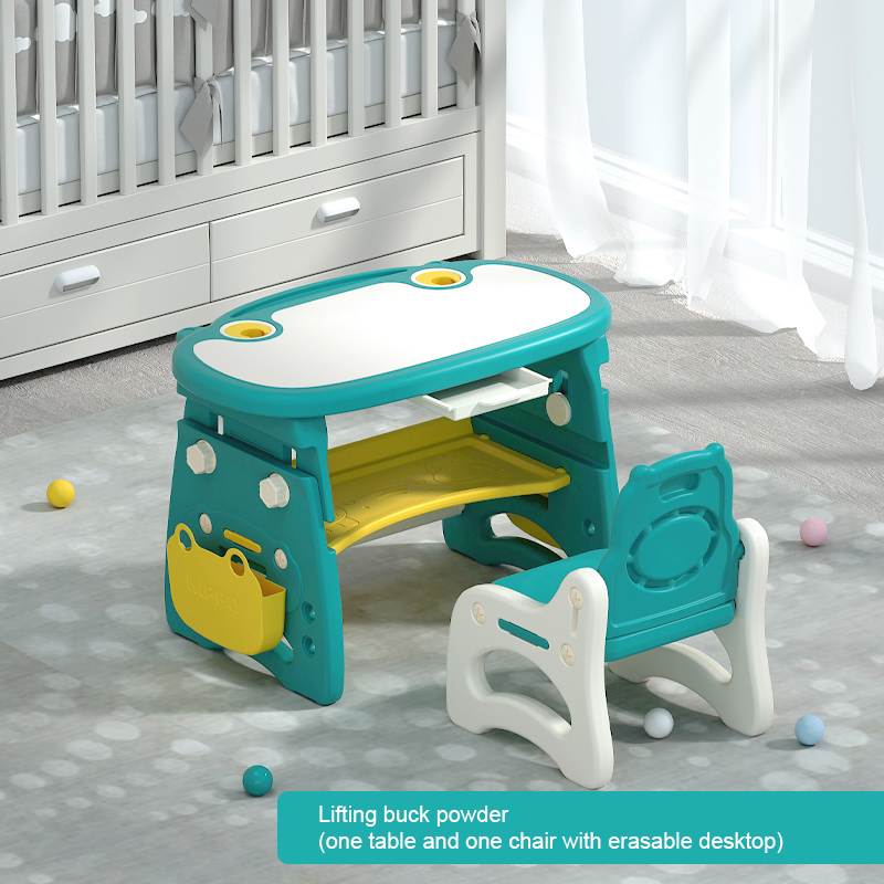 Tables et chaises modèle élévateur améliorées vertes